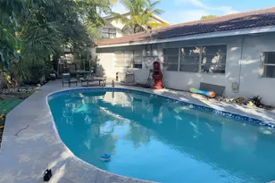 7761 NW 42nd Pl, Coral Springs, FL 33065 - Photo 14