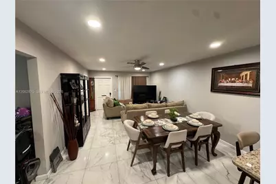 7761 NW 42nd Pl, Coral Springs, FL 33065 - Photo 16