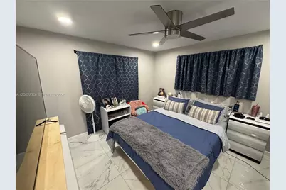7761 NW 42nd Pl, Coral Springs, FL 33065 - Photo 26