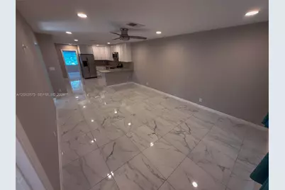 7761 NW 42nd Pl, Coral Springs, FL 33065 - Photo 42