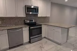 7761 NW 42nd Pl, Coral Springs, FL 33065 - Photo 44
