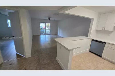 255 S Cypress Rd #307, Pompano Beach, FL 33060 - Photo 2