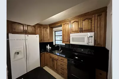 7880 NW 11th St #0, Pembroke Pines, FL 33024 - Photo 10