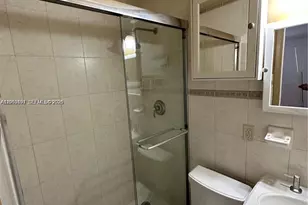 7880 NW 11th St, Pembroke Pines, FL 33024 - Photo 18