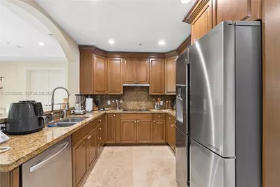 6234 Paradise Point Drive #6234, Palmetto Bay, FL 33157 - Photo 38