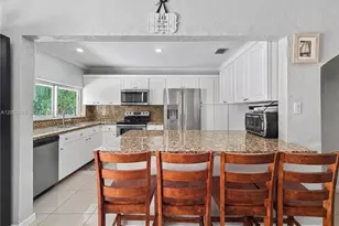 11271 SW 176th St, Miami, FL 33157 - Photo 10