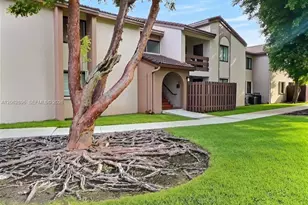 8999 SW 123rd Ct, Miami, FL 33186 - Photo 24