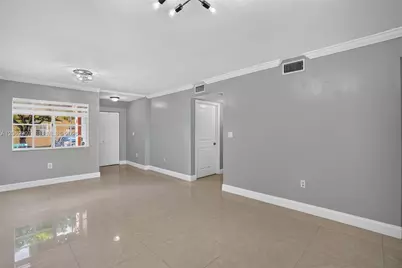 7085 NW 173rd Dr #403, Hialeah, FL 33015 - Photo 6
