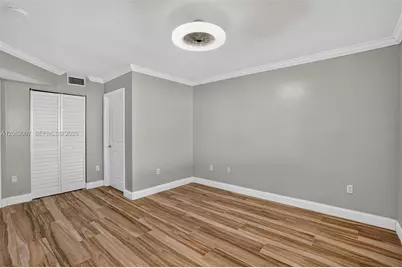 7085 NW 173rd Dr #403, Hialeah, FL 33015 - Photo 18