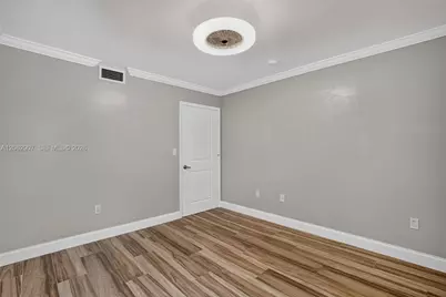 7085 NW 173rd Dr #403, Hialeah, FL 33015 - Photo 24