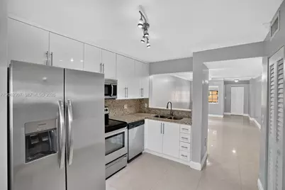 7085 NW 173rd Dr #403, Hialeah, FL 33015 - Photo 12