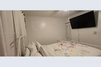 1345 W 41st St #6, Hialeah, FL 33012 - Photo 18