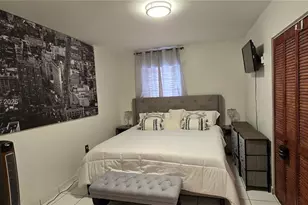 1345 W 41st St, Hialeah, FL 33012 - Photo 10