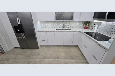 1345 W 41st St #6, Hialeah, FL 33012 - Photo 12
