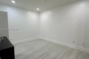 7260 NW 114th Ave, Doral, FL 33178 - Photo 8