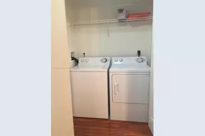 7940 N Nob Hill Rd #204, Tamarac, FL 33321 - Photo 8