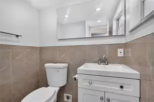 4000 NE 170th St, North Miami Beach, FL 33160 - Photo 12