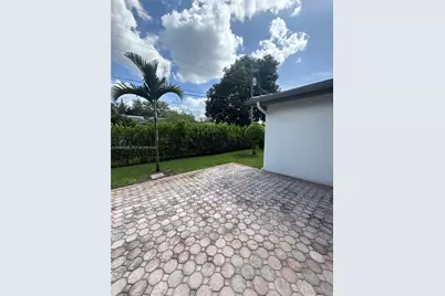 1532 Trillo Ave, Coral Gables, FL 33146 - Photo 20