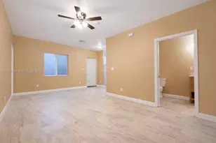 1015 NW 8th Ave, Fort Lauderdale, FL 33311 - Photo 16