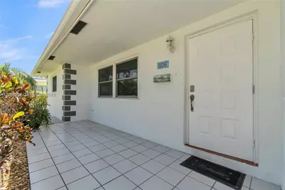 806 NE 4th St #., Hallandale Beach, FL 33009 - Photo 4