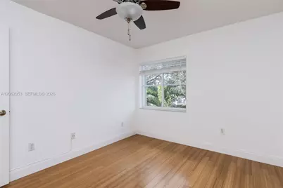 1540 N Trafalgar Cir, Hollywood, FL 33020 - Photo 16