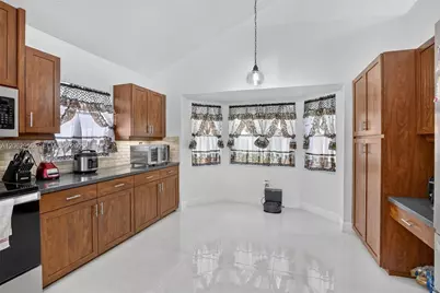 13020 SW 17th Ct, Miramar, FL 33027 - Photo 18
