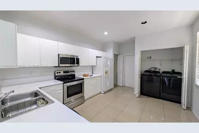 2231 N Cordoba Bnd, Weston, FL 33327 - Photo 6