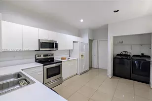 2231 N Cordoba Bend, Weston, FL 33327 - Photo 6
