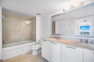 1800 N Bayshore Dr, Miami, FL 33132 - Photo 20
