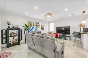 2776 SW 143rd Pl, Miami, FL 33175 - Photo 10