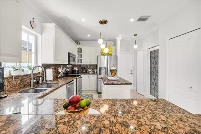2776 SW 143rd Pl, Miami, FL 33175 - Photo 14