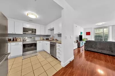 1250 S Miami Ave #2106, Miami, FL 33130 - Photo 6