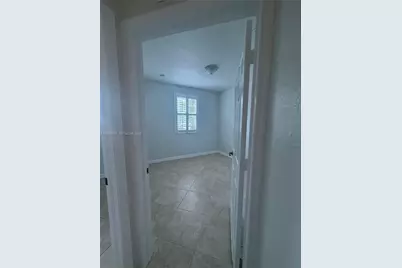 3064 SE 1st Dr #7, Homestead, FL 33033 - Photo 8