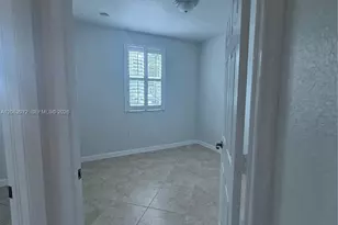 3064 SE 1st Dr, Homestead, FL 33033 - Photo 8