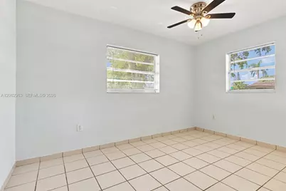 200 N 69th Ter, Hollywood, FL 33024 - Photo 14