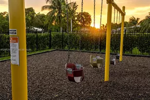 5716 NW 70th Terrace, Tamarac, FL 33321 - Photo 32