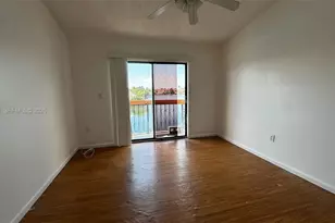 5530 W 26th Ct, Hialeah, FL 33016 - Photo 8