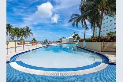 244 Biscayne Blvd #440, Miami, FL 33132 - Photo 12