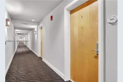 244 Biscayne Blvd #440, Miami, FL 33132 - Photo 40