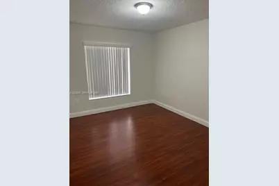 9845 NW 25th Ter, Doral, FL 33172 - Photo 10