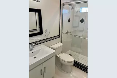 9845 NW 25th Ter, Doral, FL 33172 - Photo 14