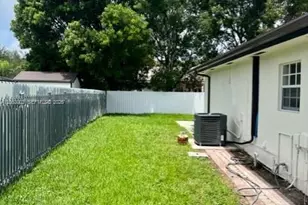 9845 NW 25th Terrace, Doral, FL 33172 - Photo 34