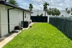 9845 NW 25th Terrace, Doral, FL 33172 - Photo 32