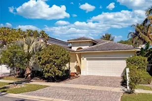 3457 NE 2nd St, Homestead, FL 33033 - Photo 1