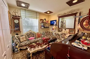 3457 NE 2nd St, Homestead, FL 33033 - Photo 6