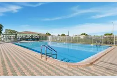 5713 NW 87th Ave, Tamarac, FL 33321 - Photo 16