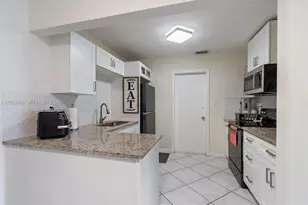 5713 NW 87th Ave, Tamarac, FL 33321 - Photo 6