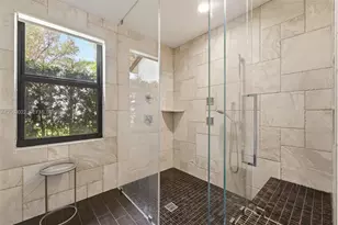 8215 Grand Canal Dr, Miami, FL 33144 - Photo 20