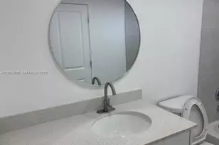 8951 SW 72nd St, Miami, FL 33173 - Photo 14