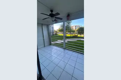 1300 Saint Charles Pl #202, Pembroke Pines, FL 33026 - Photo 12